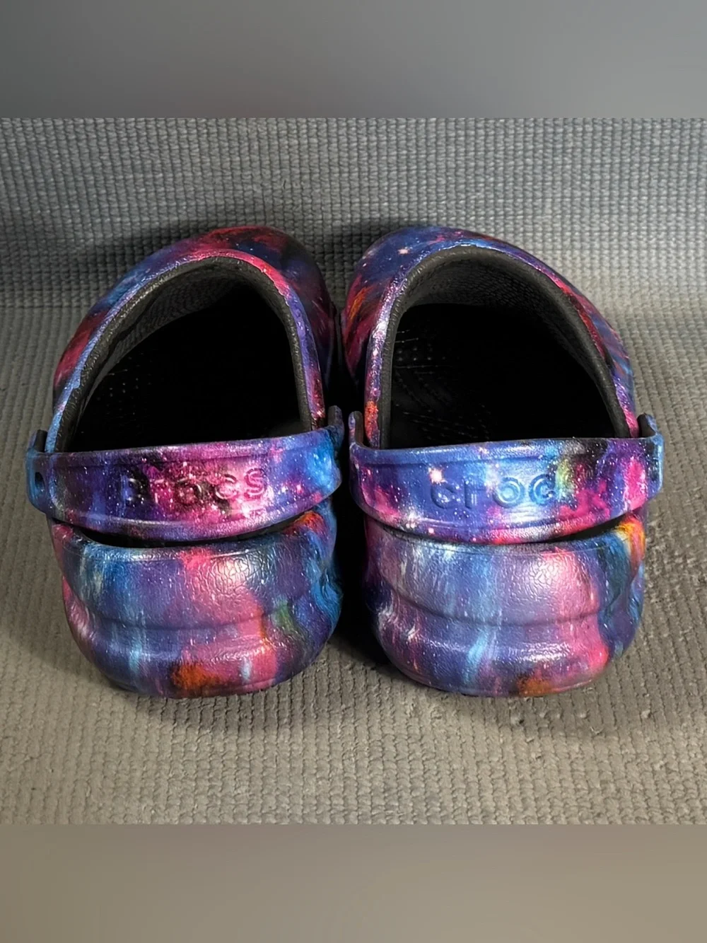 Crocs Bistro Graphic Slip Resistant Work Clogs Galaxy Print Men Sz 9 Women Sz 11